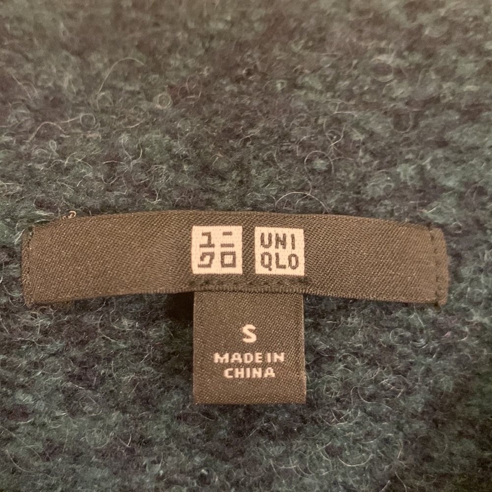 Uniqlo soft cozy funnel neck sweater deep green S - Picture 3 of 8